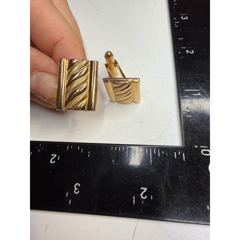 Pioneer Gold Tone Rectangular Textured Diagonal Ribbed Toggle Back Cufflinks